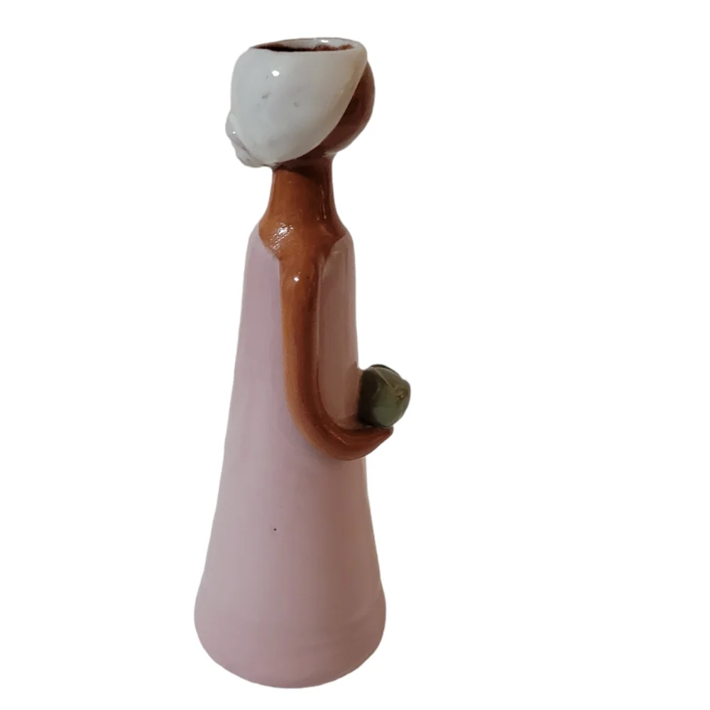 Lime clay hand